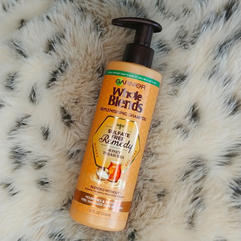GARNIER 🐝Whole Blends🍯Replenishing Shampoo